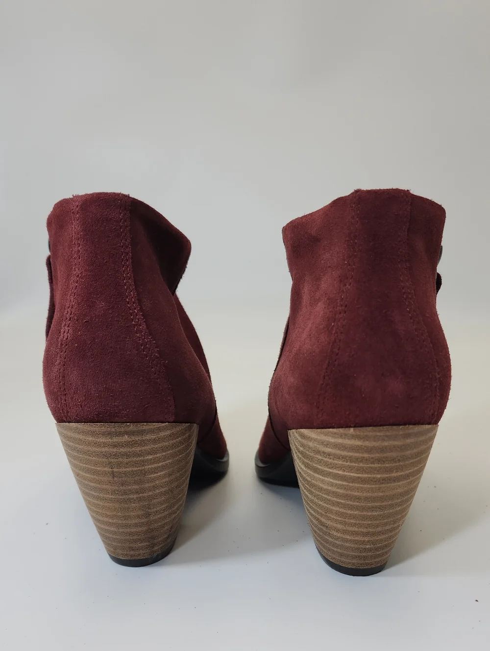 ECCO Women's Shape 55 Western Red Syrah Suede Ankle Boots Sz 41